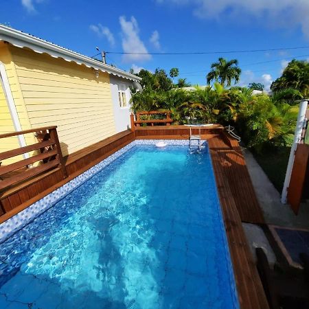 Les Multipliants Villa Le Moule Luaran gambar