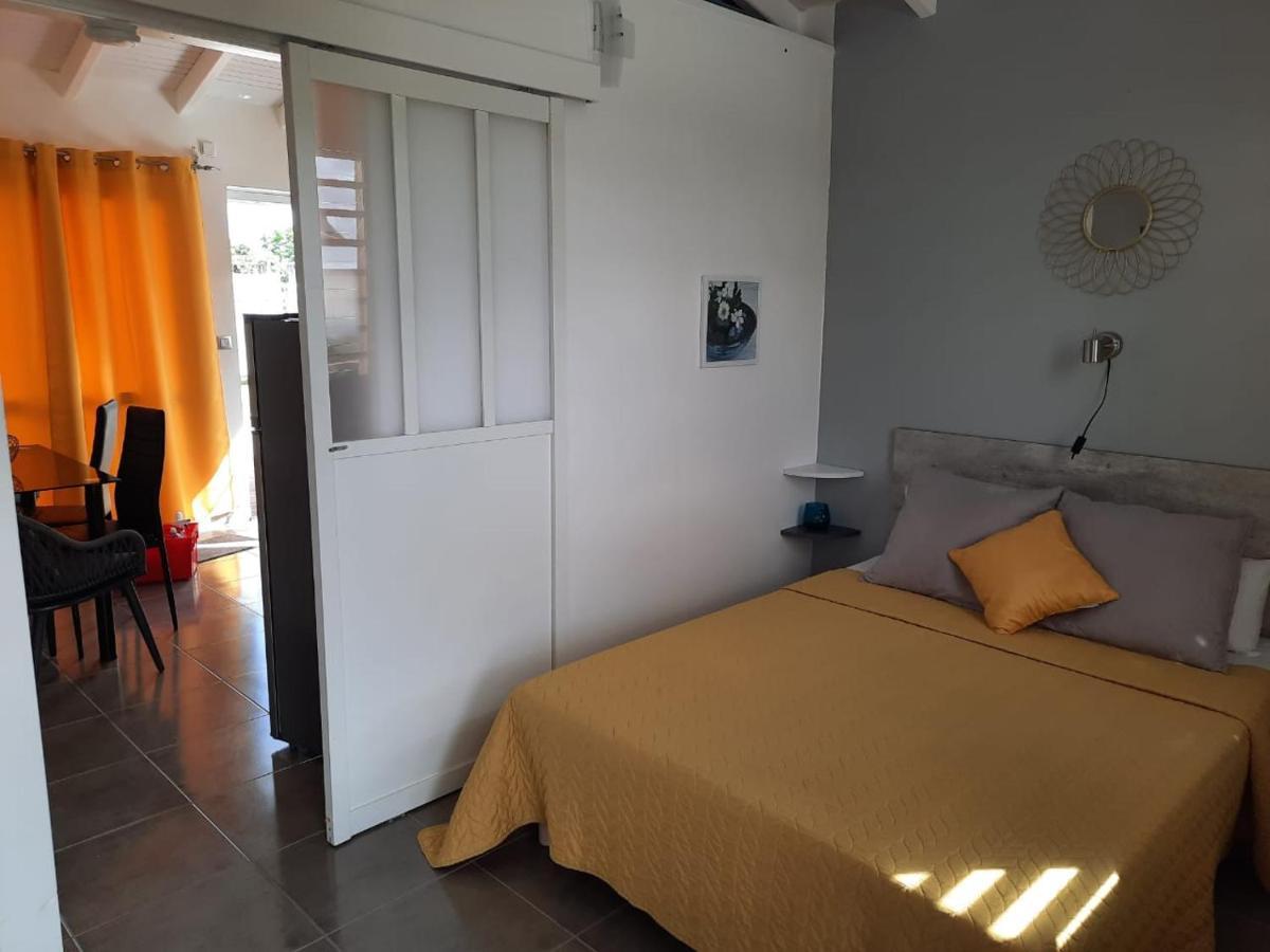 Les Multipliants Villa Le Moule Luaran gambar